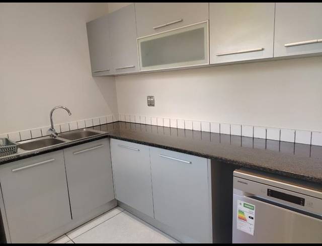 4 BEDROOM PROPERTY TO RENT IN SANDOWN